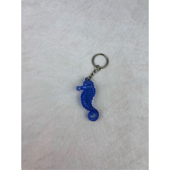 Vintage Lucite Blue Seahorse Keychain Charm MCM - Picture 1 of 4
